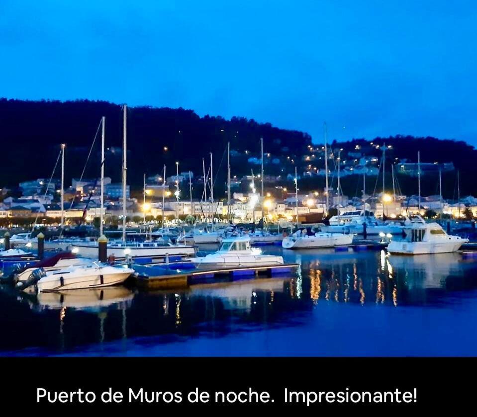 Apartamento Con Vistas Al Mar En Primera Linea. Muros Exterior photo
